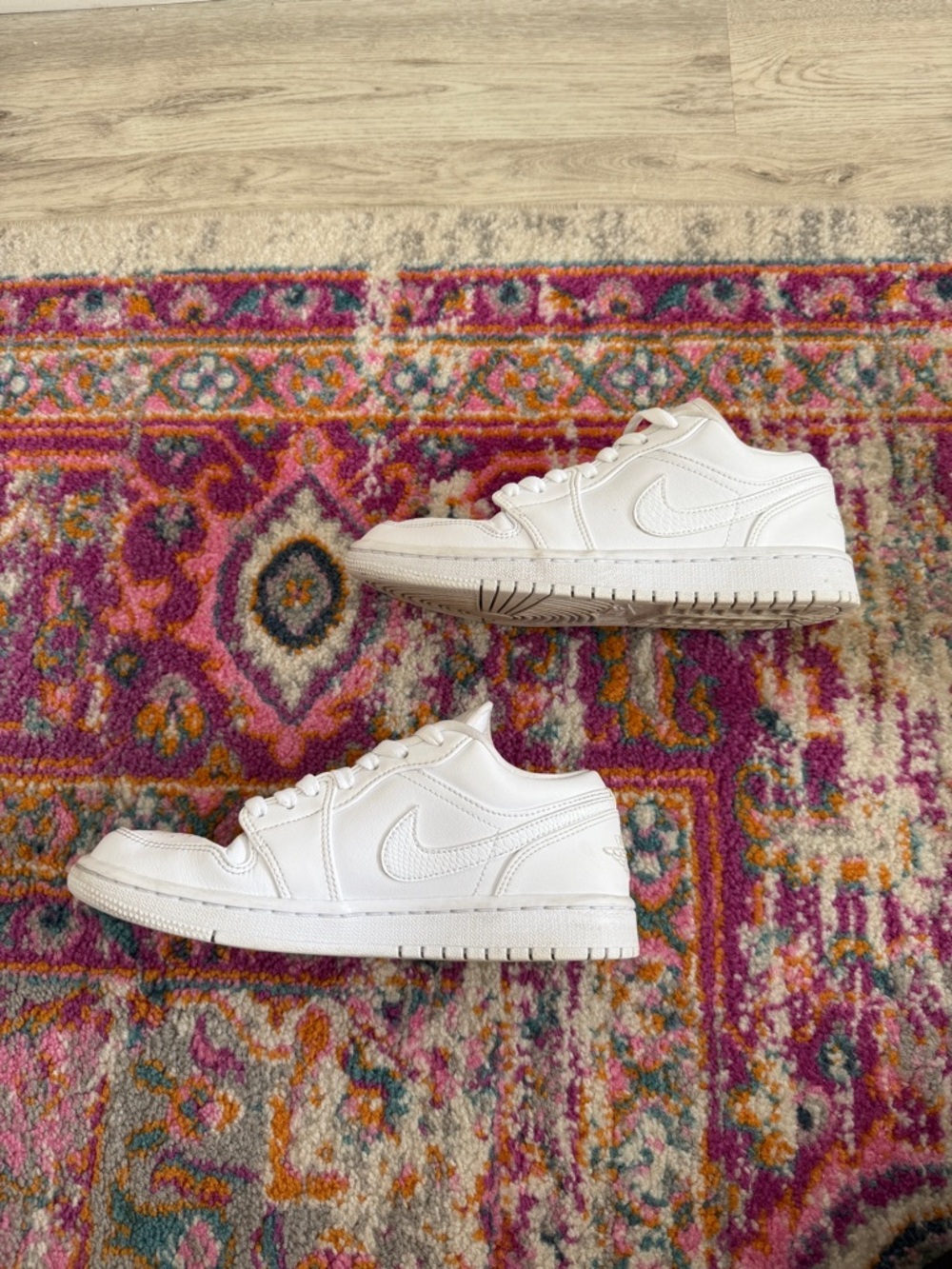 Air Jordan 1 Low Triple White Leather Sneakers - Picture 6 of 8